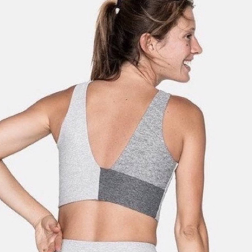 Outdoor Voices grey Venus crop top